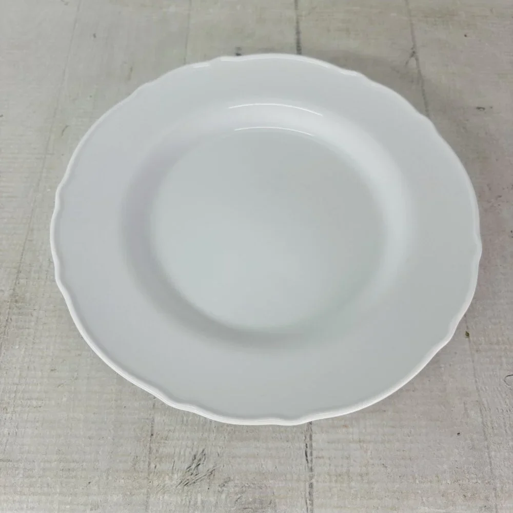 Ikea of Sweden UPPLAGA 21986 White Scalloped Porcelain Lunch Salad Plates Set 4